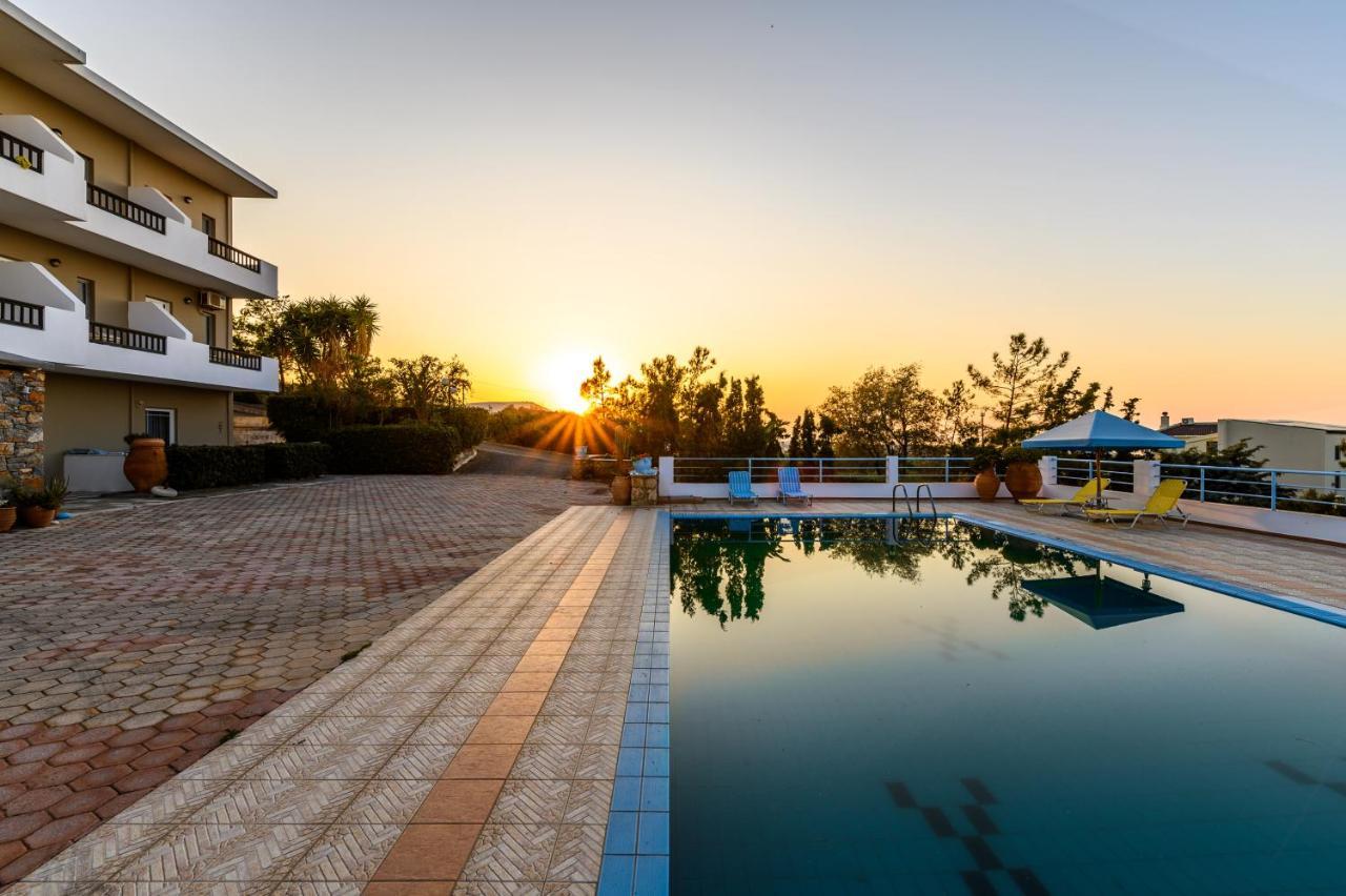 خيرسونِسوس Aegean Apartments المظهر الخارجي الصورة
