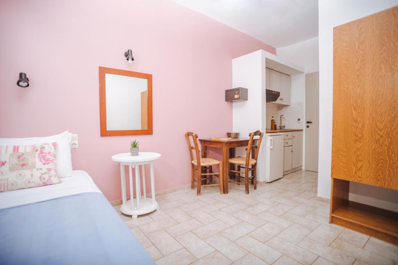 خيرسونِسوس Aegean Apartments المظهر الخارجي الصورة