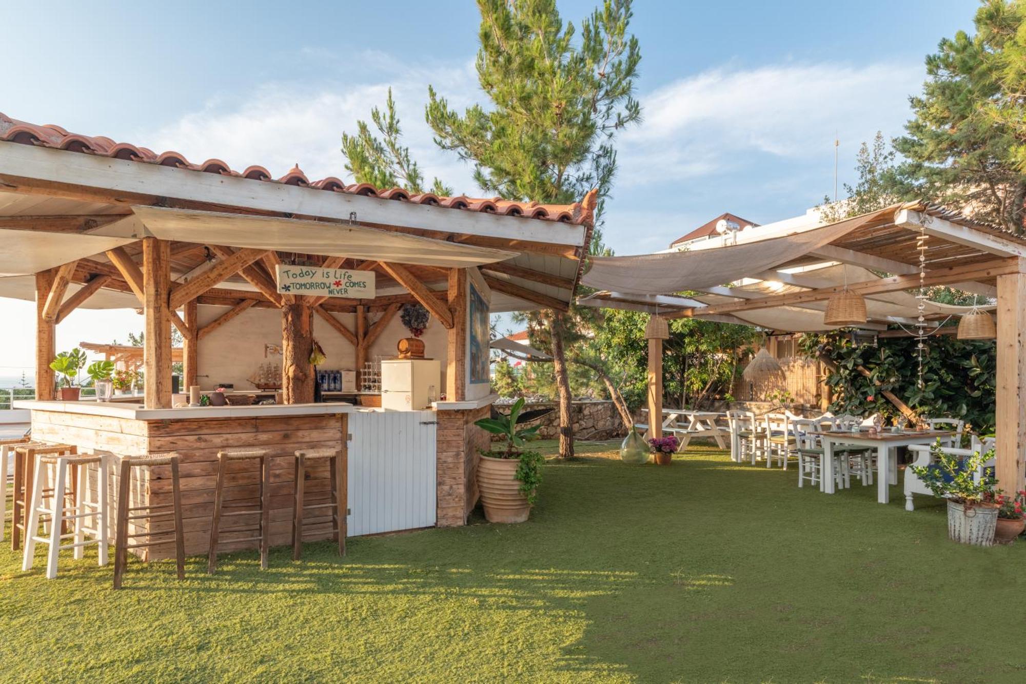 خيرسونِسوس Aegean Apartments المظهر الخارجي الصورة