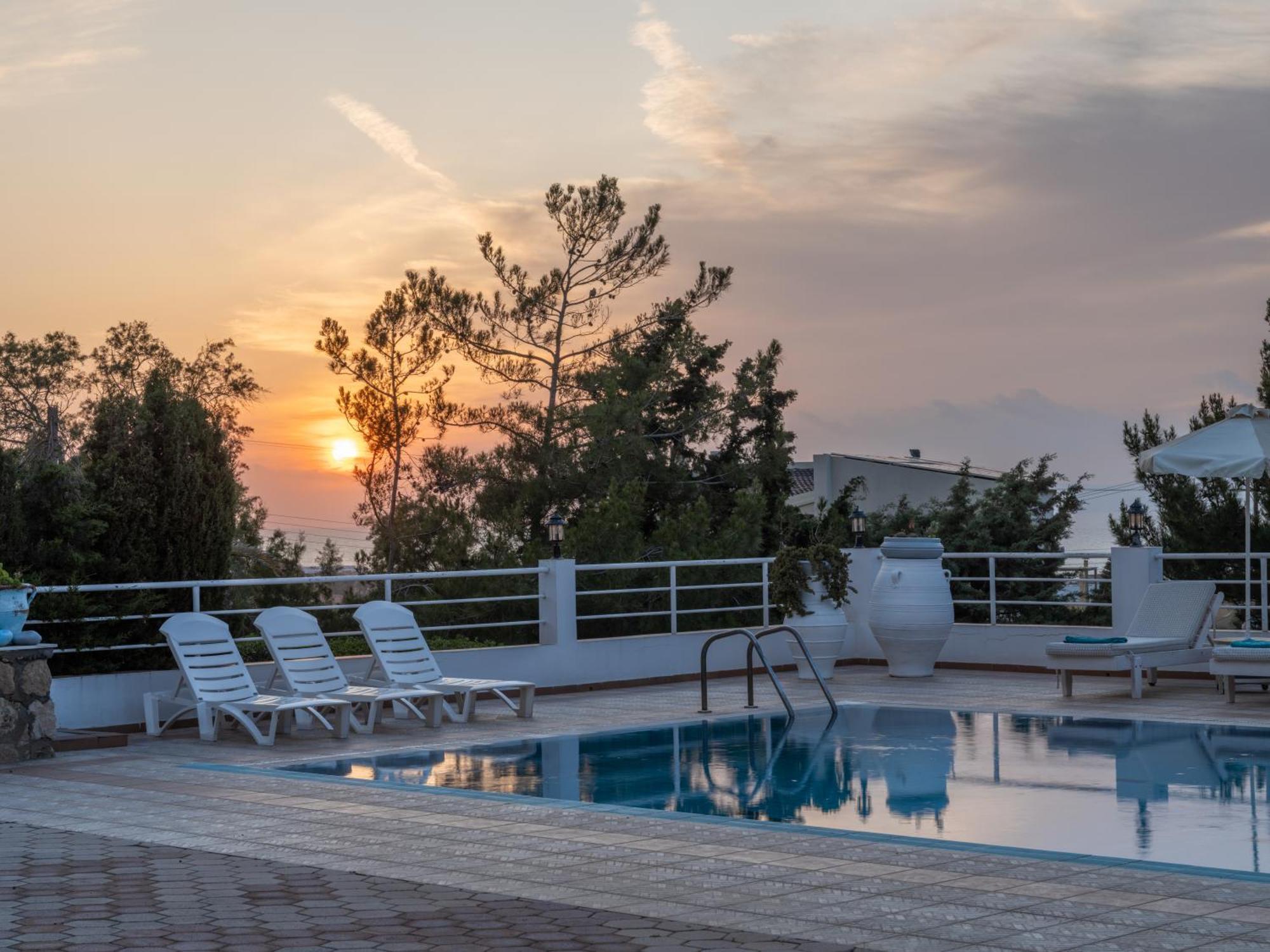 خيرسونِسوس Aegean Apartments المظهر الخارجي الصورة